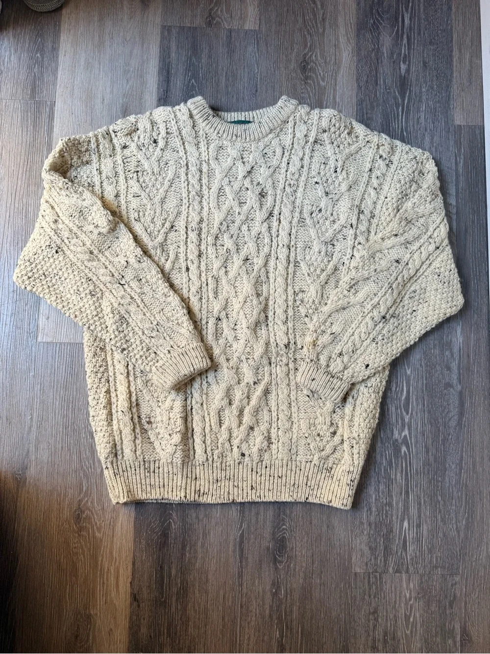 Wool Scottish Chunky Cable Knit Sweater - Cream